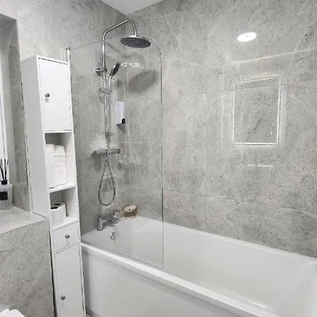 Kwatera prywatna Single With Street View Tyrrelstown